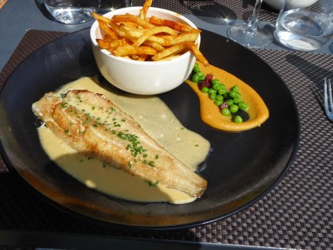 Restaurant Les Fougères, Lally sur Blonay Filet de sandre, sauce à la ciboulette