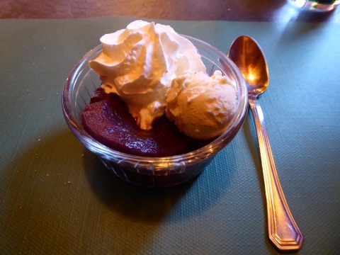 Poire au vin cuit