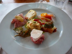 assiette d'antipasti assiette d'antipasti