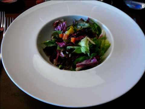 Petite salade d'hiver, vinaigrette au miel et citron