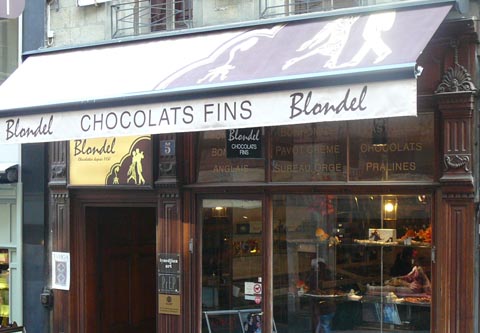 Le magasin des Chocolats Blondel à la rue de Bourg, Lausanne Le magasin des Chocolats Blondel à la rue de Bourg, Lausanne