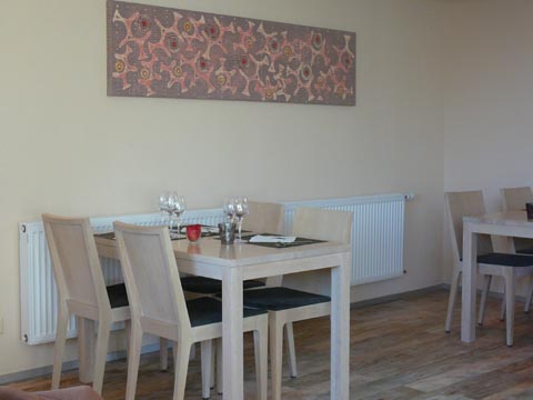 L'intérieur de la Maison du Village à Sauges Saint-Aubin