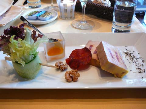 Pressé de foie gras de canard au chorizo Pressé de foie gras de canard au chorizo