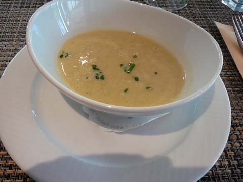 Potage pommes de terre et poireaux Potage pommes de terre et poireaux