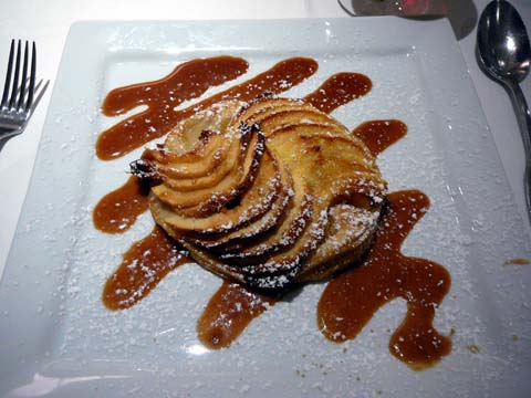 Tarte minute aux pommes au caramel de Calvados Tarte minute aux pommes au caramel de Calvados