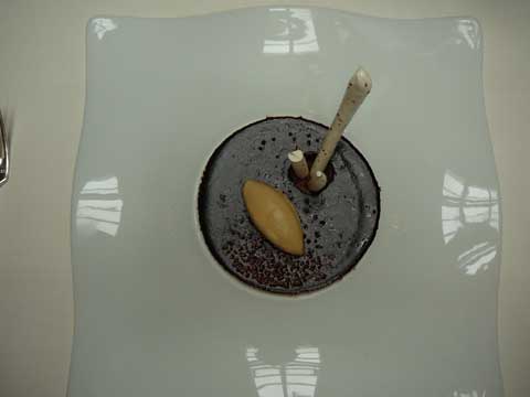Dessert autour du chocolat, fève de tonka et café