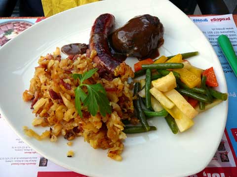 Saucisse à rôtir et atriaux du Val d’Illiez, roestis