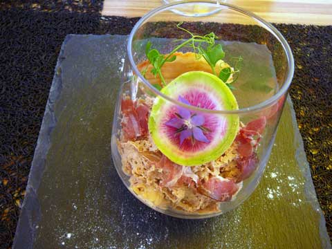 Verrine de mousse de colvert fumée au fût de Jack Daniel