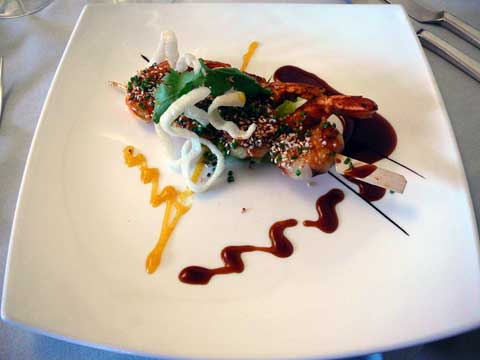 Gambas en brochette grillées aux aromates et vinaigre de mangue