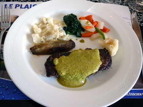 Steak de cheval, sauce café de Paris