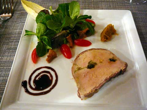 Café Restaurant Le Populaire, Vers-Chez-Les-Blanc, Lausanne : Nougatine de foie gras maison marinée au vin doux