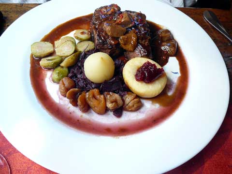 Entrecôte de cerf sauce aux bolets