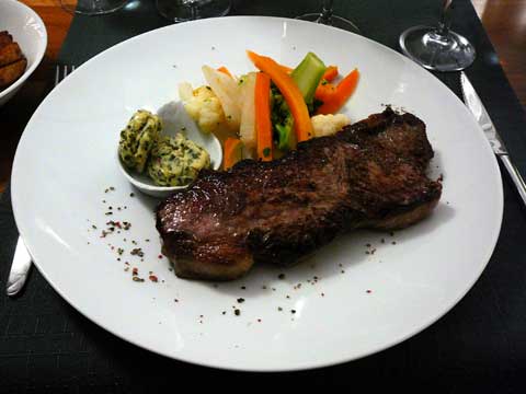 Restaurant le Café de la Place, St-Légier Entrecôte de boeuf "de nos monts"