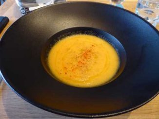 Velouté glacé de melon "puit d'amour"