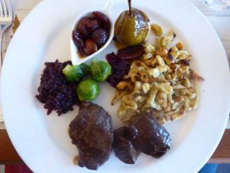 Joue de Sanglier mijotée aux échalotes et romarin