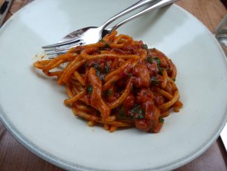 Pici à la nduja calabrese et au poulpe