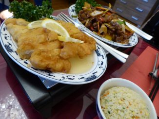 Boeuf Sichuan et poulet au citron, riz cantonais