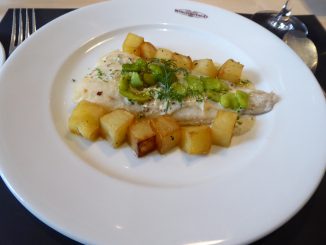 Filet de merlu à la moutarde de Meaux