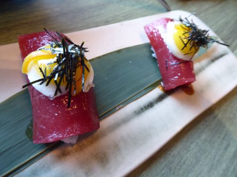 Nigiri de thon, oeuf de caille