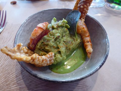 Guacamole, crevettes et citron vert