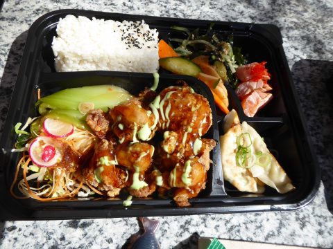 Restaurant Take-Away Momiji, Sierre, Japanese Street Food