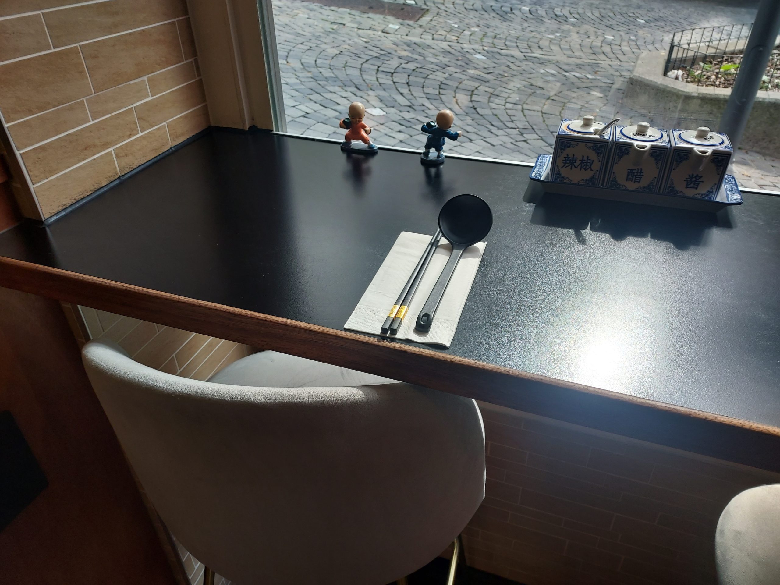 Restaurant Song, Lausanne